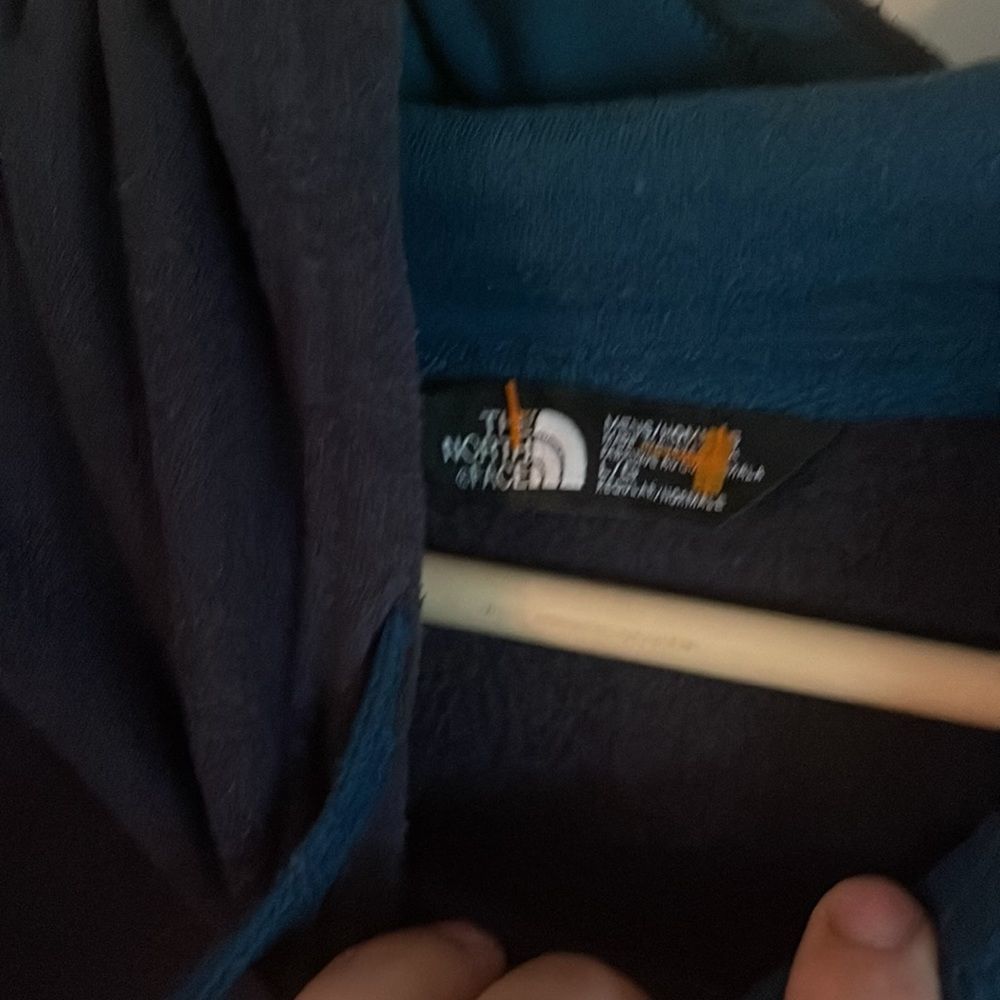 The North Face Hoodie - Picture 5 of 5